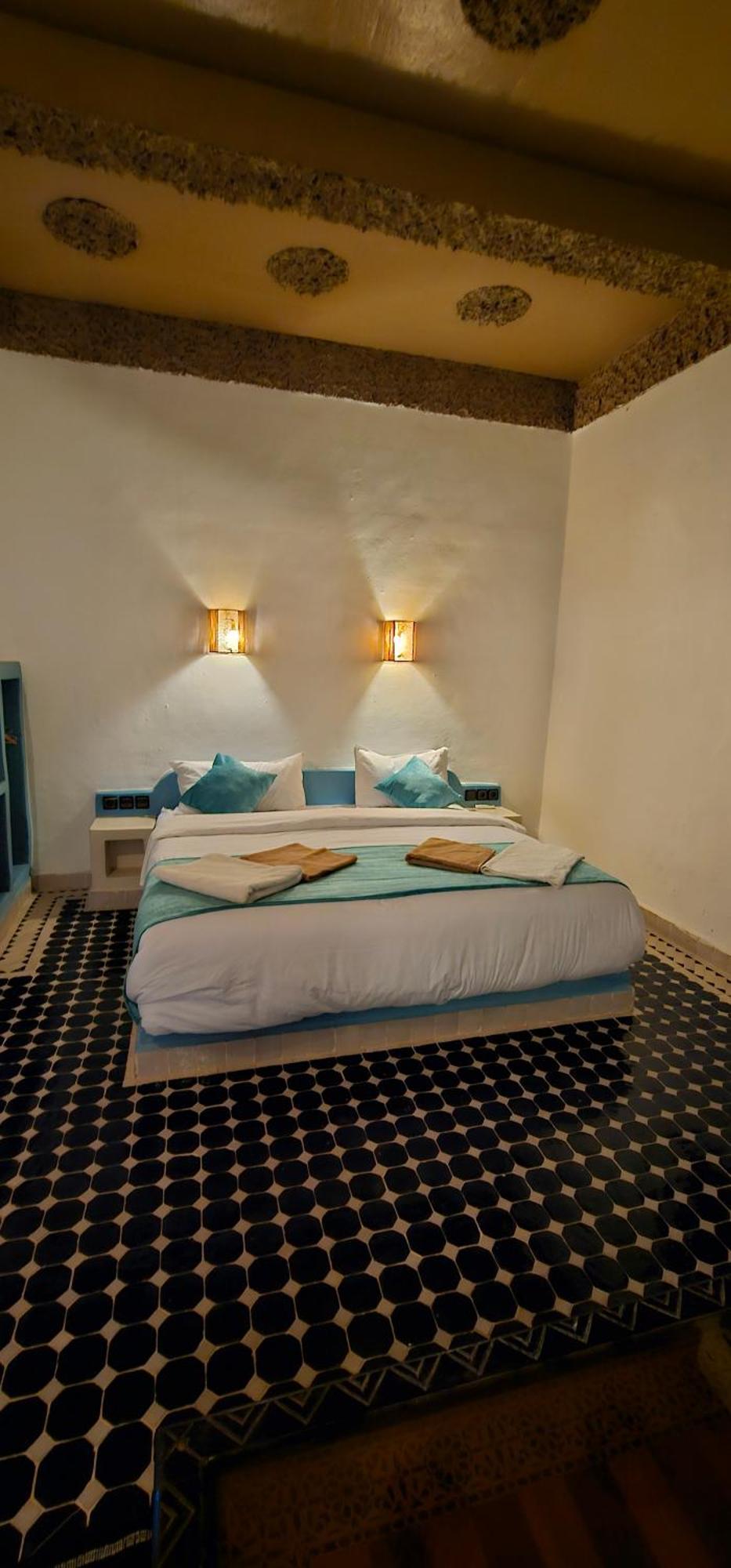 Traditional Riad Merzouga Dunes Exteriör bild