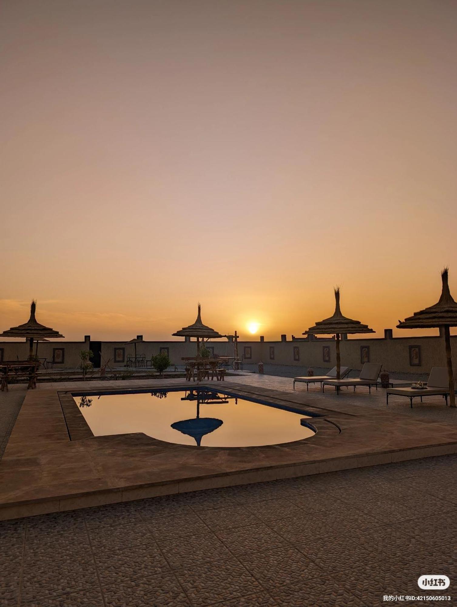 Traditional Riad Merzouga Dunes Exteriör bild